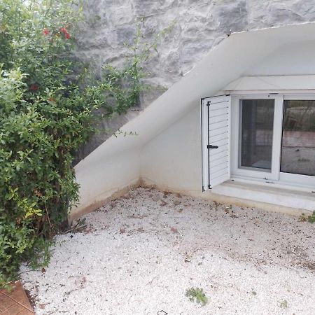 Gelsomino House Apartment Loutraki  Bagian luar foto